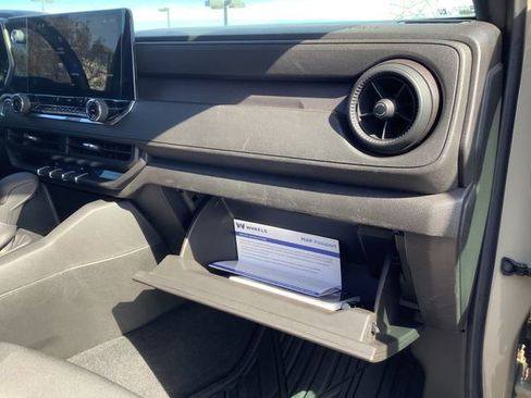 Used 2024 Chevrolet Colorado W/T image 38