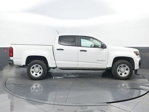 Used 2022 Chevrolet Colorado W/T image 2