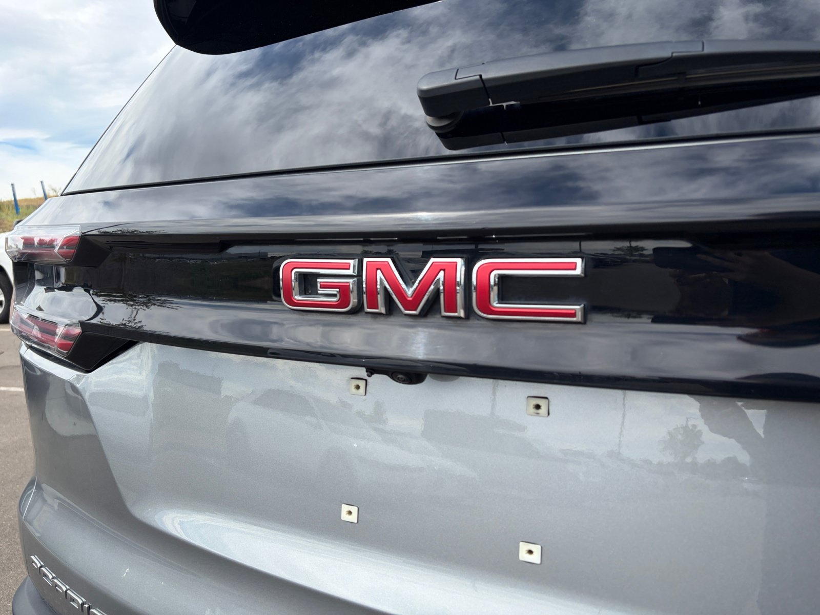 Used 2024 GMC Acadia AT4 w/ Luxury Package AWD/4WD image 22
