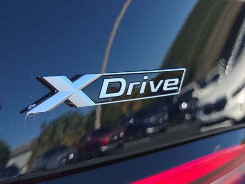 New 2026 BMW 530i xDrive w/ M Sport Package AWD/4WD image 23