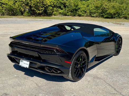 Used 2017 Lamborghini Huracan LP 610-4 image 13