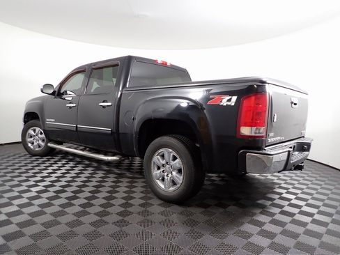 Used 2011 GMC Sierra 1500 SLE w/ Power Tech Package image 8