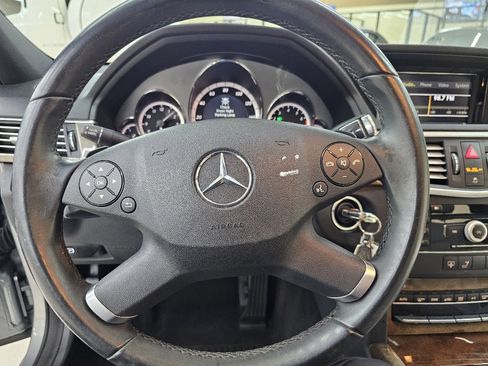 Used 2010 Mercedes-Benz E 350 Sedan w/ Premium 1 Pkg image 29