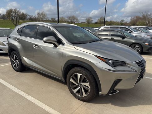 Used 2019 Lexus NX 300 FWD w/ Premium Package image 3