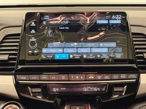 New 2026 Honda Odyssey EX-L image 10