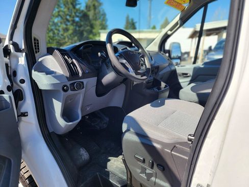 Used 2018 Ford Transit 250 148 Medium Roof w/ Interior Upgrade Package RWD image 10