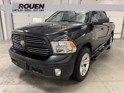 Used 2019 RAM 1500 Classic SLT w/ SLT Plus D←cor Group