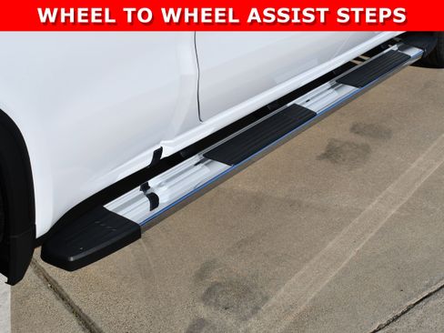 New 2026 GMC Sierra 1500 SLT w/ SLT Premium Plus Package image 11