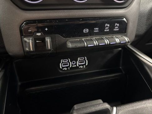 Used 2021 RAM 2500 Big Horn w/ Level 1 Equipment Group image 49