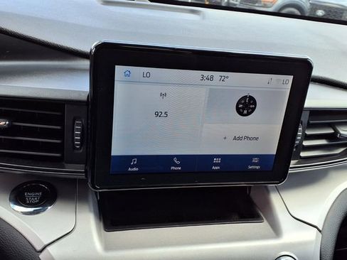 Certified 2023 Ford Explorer XLT image 5