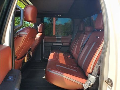 Used 2018 Ford F150 Platinum w/ Equipment Group 701A Luxury AWD/4WD image 42