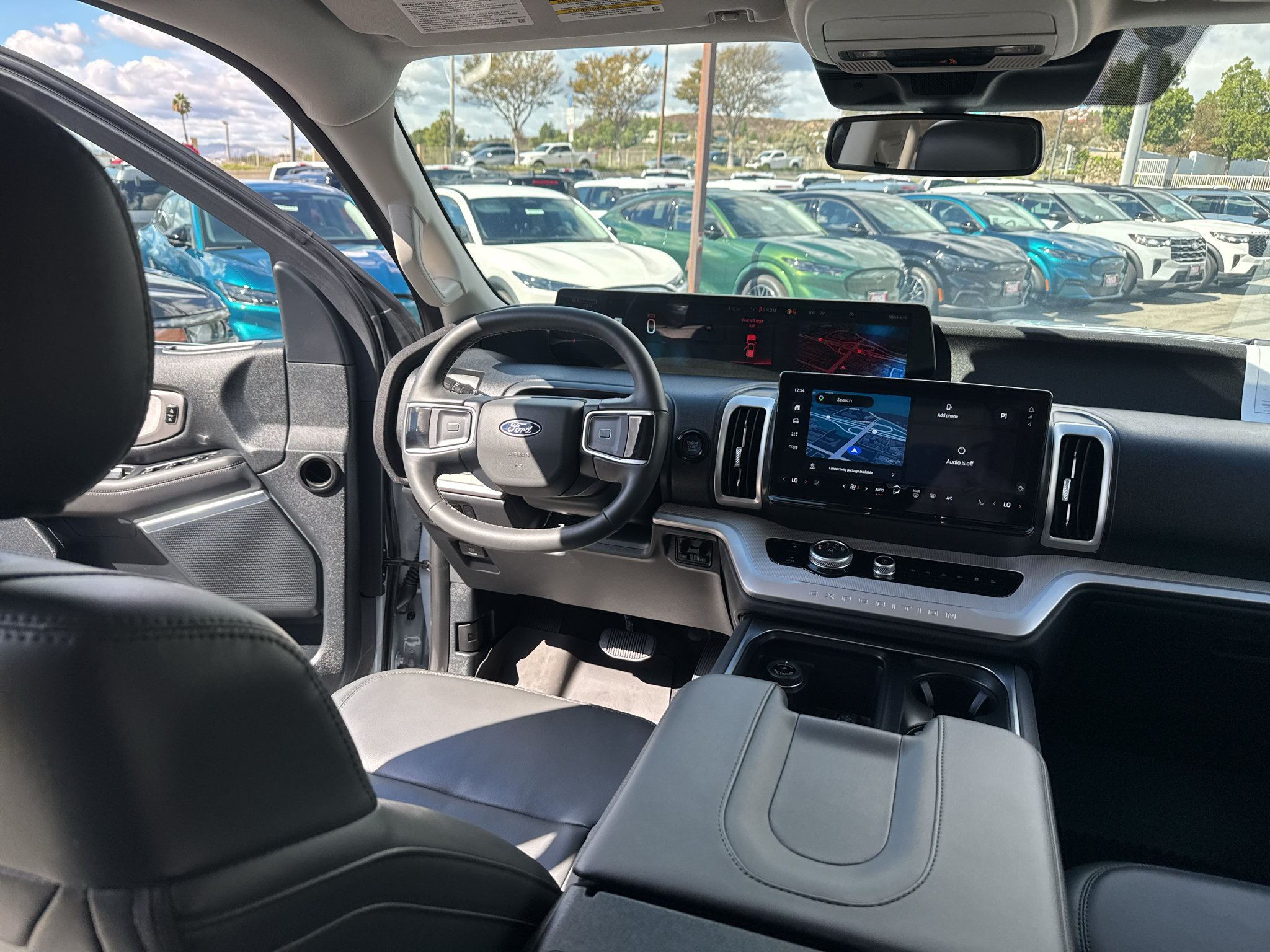 Used 2026 Ford Expedition Active AWD/4WD image 30