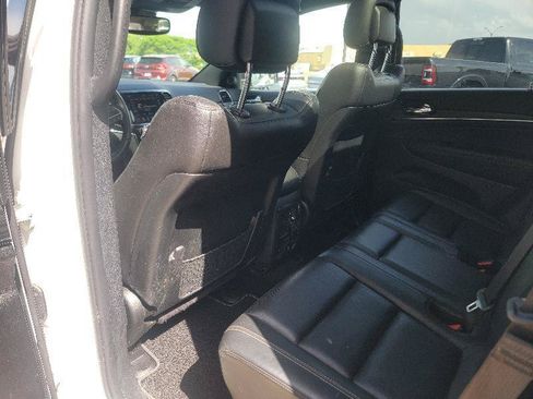 Used 2021 Jeep Grand Cherokee Limited AWD/4WD image 15