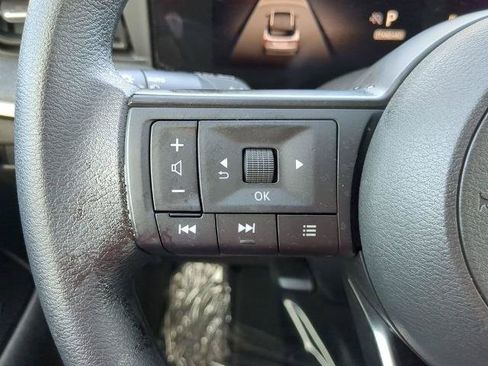 Certified 2026 Nissan Kicks SV FWD image 23