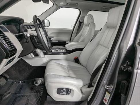 Used 2017 Land Rover Range Rover HSE AWD/4WD image 12