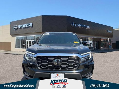 Used 2023 Honda Passport EX-L image 2