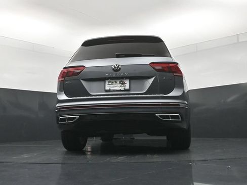 Used 2022 Volkswagen Tiguan SEL R-Line AWD/4WD image 23