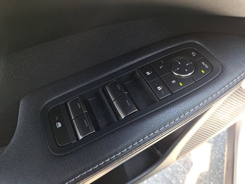 Used 2024 Lexus RX 350h w/ Convenience Package AWD/4WD image 31