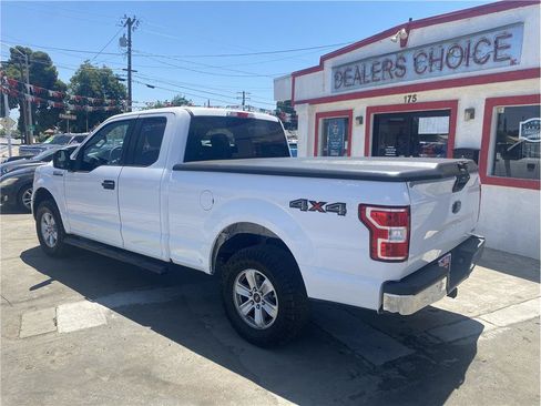 Used 2018 Ford F150 XLT w/ Equipment Group 301A Mid AWD/4WD image 3