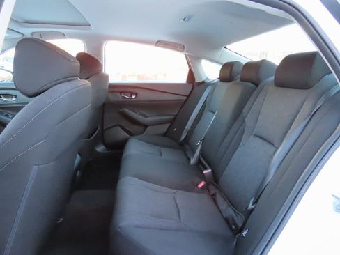 Certified 2023 Honda Accord EX image 11