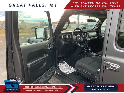 Used 2021 Jeep Wrangler Unlimited Sport image 13