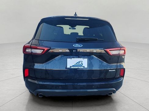Certified 2023 Ford Escape ST-Line Select w/ Tech Pack #1 image 7