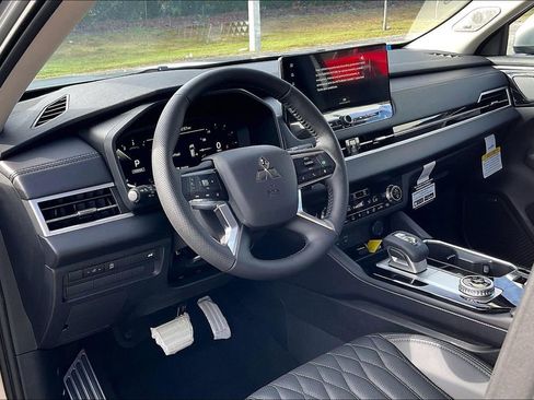 New 2026 Mitsubishi Outlander SEL AWD/4WD image 6