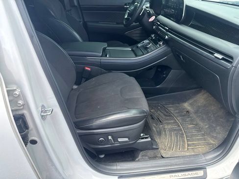 Used 2025 Hyundai Palisade Calligraphy AWD/4WD image 13