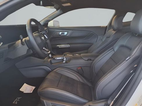 New 2025 Ford Mustang GT Premium w/ GT Performance Package image 15