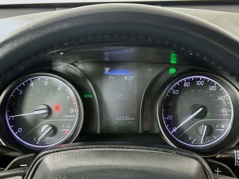 Used 2023 Toyota Camry SE w/ Cold Weather Package image 12