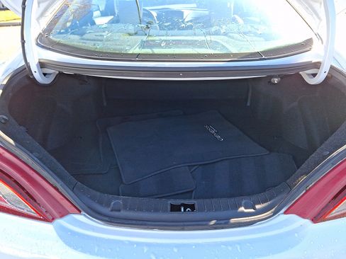 Used 2016 Hyundai Genesis 3.8 image 29