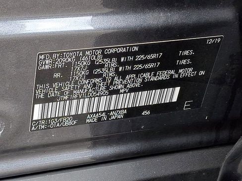 Used 2020 Toyota RAV4 LE w/ All Weather Liner Package AWD/4WD image 28