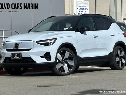 Used 2025 Volvo EX40 Ultra w/ Protection Package Premier