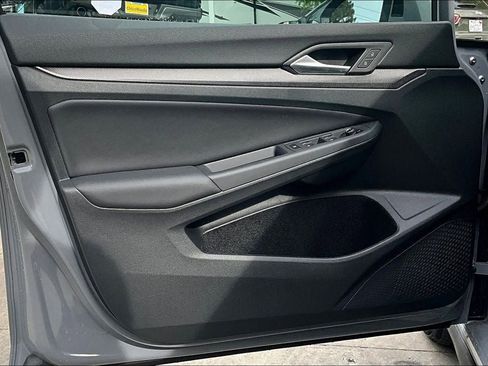 New 2026 Volkswagen GTI SE FWD image 27