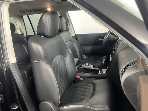 Used 2024 Nissan Armada Platinum w/ Cargo Package image 31