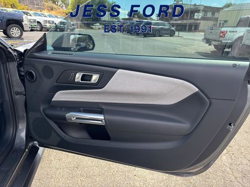 Used 2024 Ford Mustang Coupe image 21