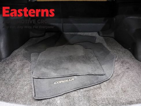 Used 2023 Toyota Corolla LE w/ Carpet Mat Package (TMS) FWD image 9