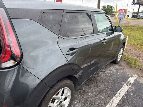 Used 2023 Kia Soul LX w/ Option Group 015 image 9