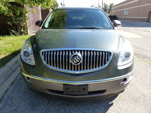 Used 2011 Buick Enclave CXL FWD image 12