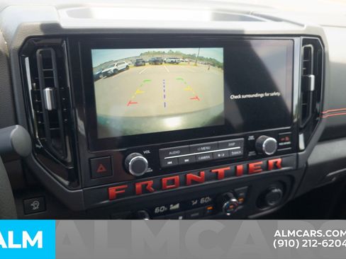 Used 2026 Nissan Frontier PRO-4X AWD/4WD image 24