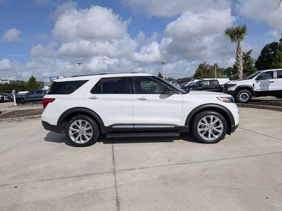 Used 2022 Ford Explorer Platinum w/ Technology Package