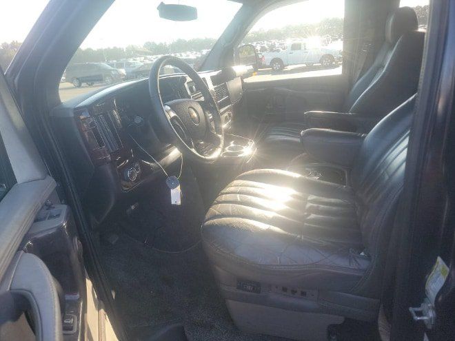 Used 2012 Chevrolet Express 1500 AWD image 11