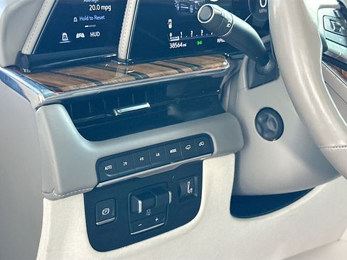 Used 2023 Cadillac Escalade Sport Platinum w/ Heavy-Duty Trailer Package image 10