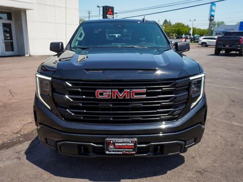 Used 2024 GMC Sierra 1500 Pro w/ Graphite Edition AWD/4WD image 2