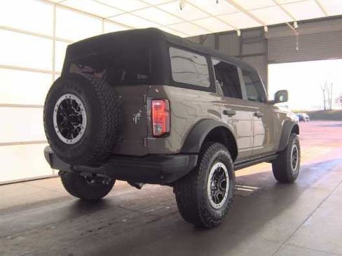 Used 2025 Ford Bronco Big Bend w/ Black Diamond Package image 4