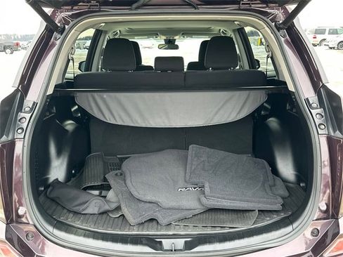 Used 2017 Toyota RAV4 XLE image 6