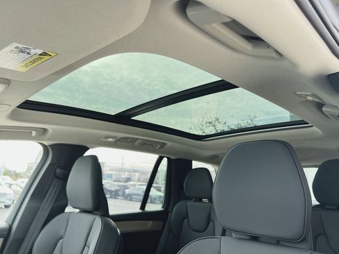 New 2026 Volvo XC90 B5 Plus w/ Protection Package AWD/4WD image 24