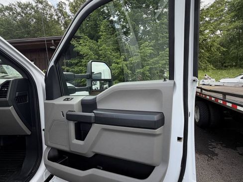 Used 2022 Ford F450 XL w/ Power Equipment Group AWD/4WD image 56