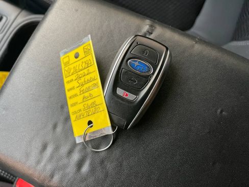 Used 2022 Subaru Forester Premium AWD/4WD image 4