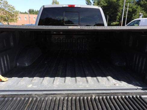 Used 2020 Ford F150 XLT w/ Equipment Group 302A Luxury AWD/4WD image 11